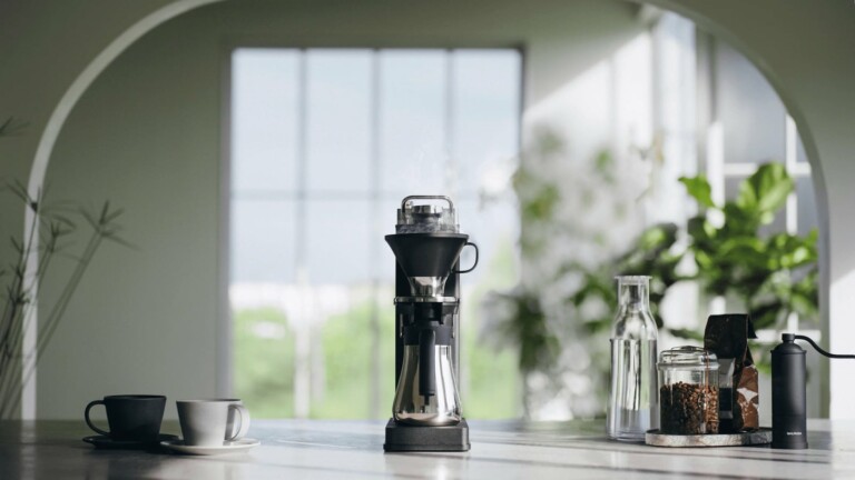 Balmuda The Brew automatic pour over coffee maker brings an artisanal flavor to your brew