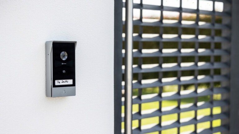 EZVIZ HP7 smart AI home video doorbell offers 2K resolution and has 2-way communications