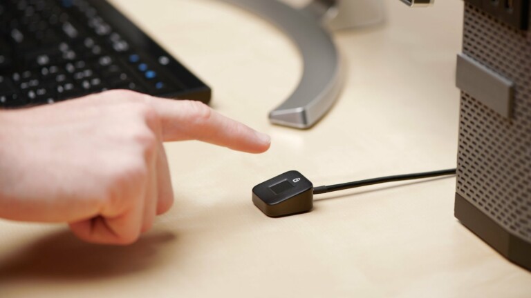 Kensington VeriMark Desktop Fingerprint Key has a Match-in-Sensor for encrypted security