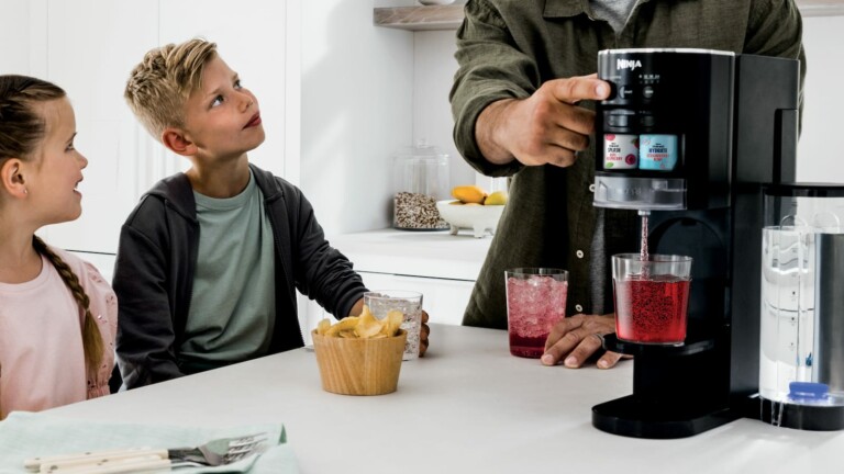 Ninja Thirsti Drink System lets you choose flavor and fizz to create customized beverages