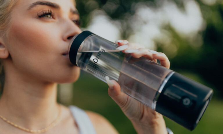 PIURIFY Hydrogenator Bottle review: this hydrogen infuser boosts hydration levels