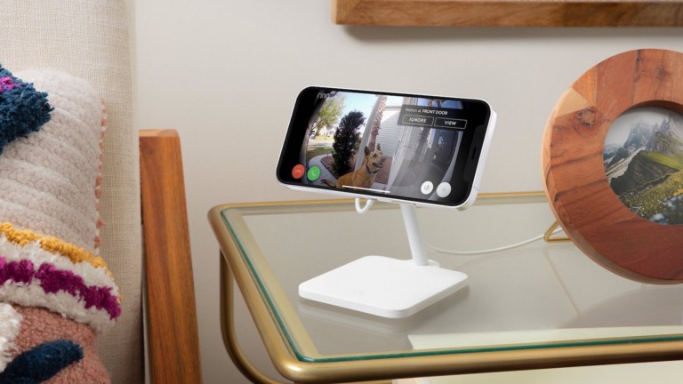 Twelve South Forté for iPhone 15 charging stand docks your phone and has flexible angles
